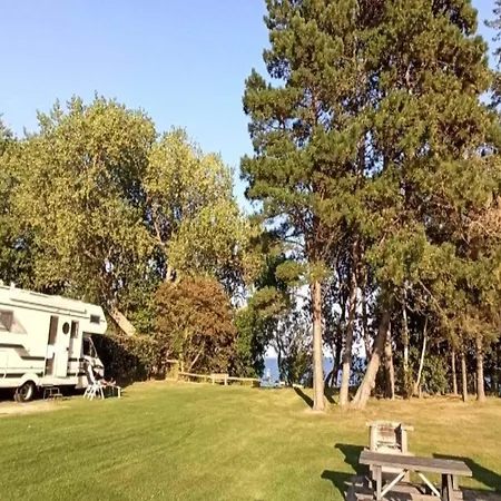 4 Person In Vaeggerlose * Bøtø By