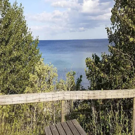 4 Person In Vaeggerlose Bøtø By